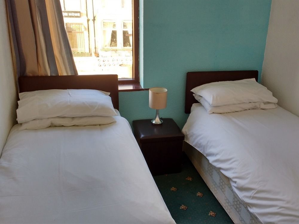 Friends Hotel Blackpool Exteriör bild